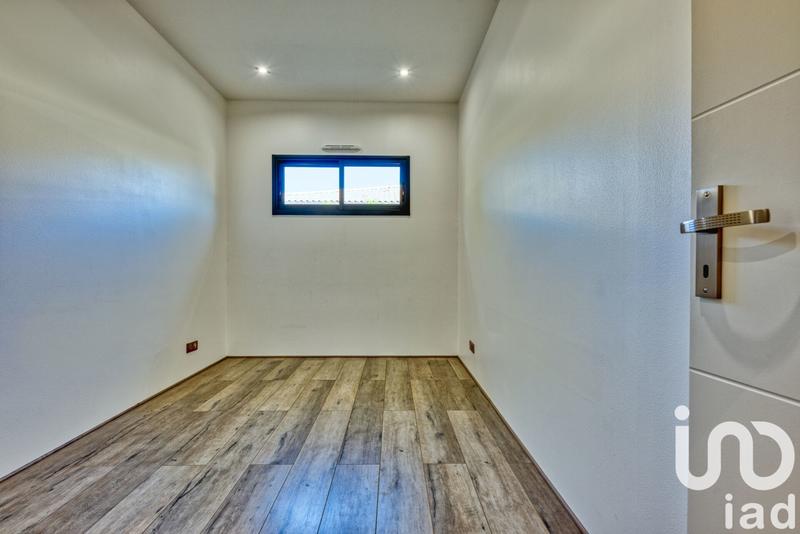 Maison - 171 m² - 7 pièces