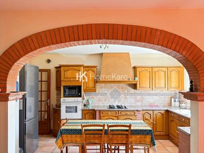 Villa - 160 m² - 7 pièces