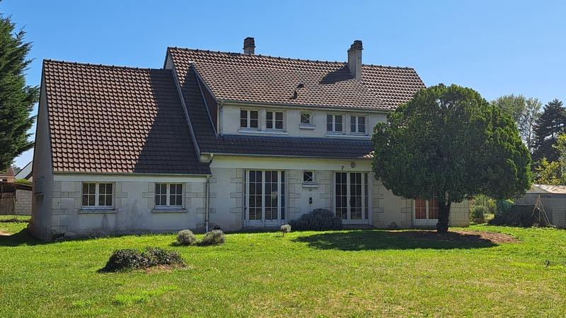 Pavillon - 150 m² - 8 pièces