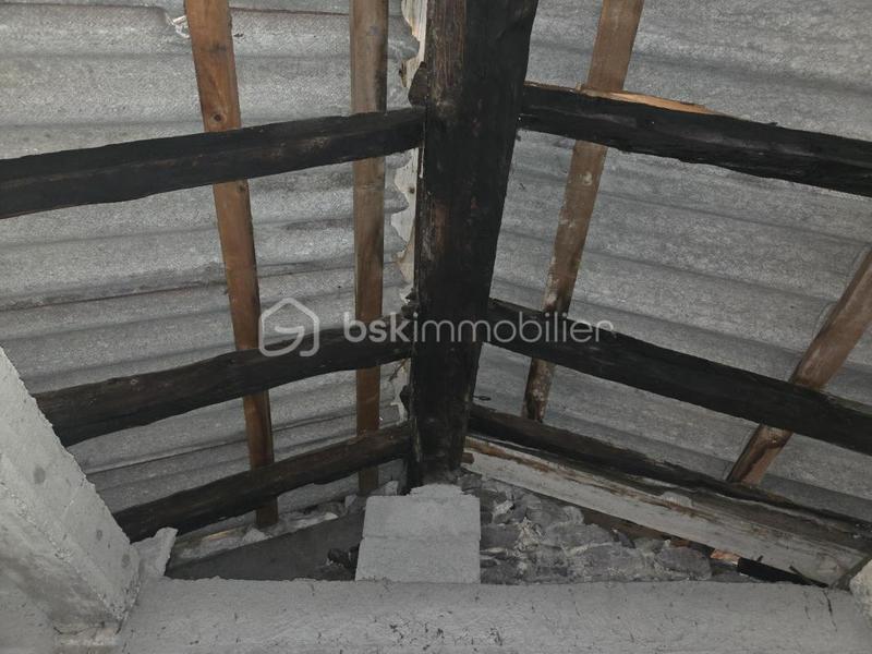 Maison de village - 289 m² - 7 pièces