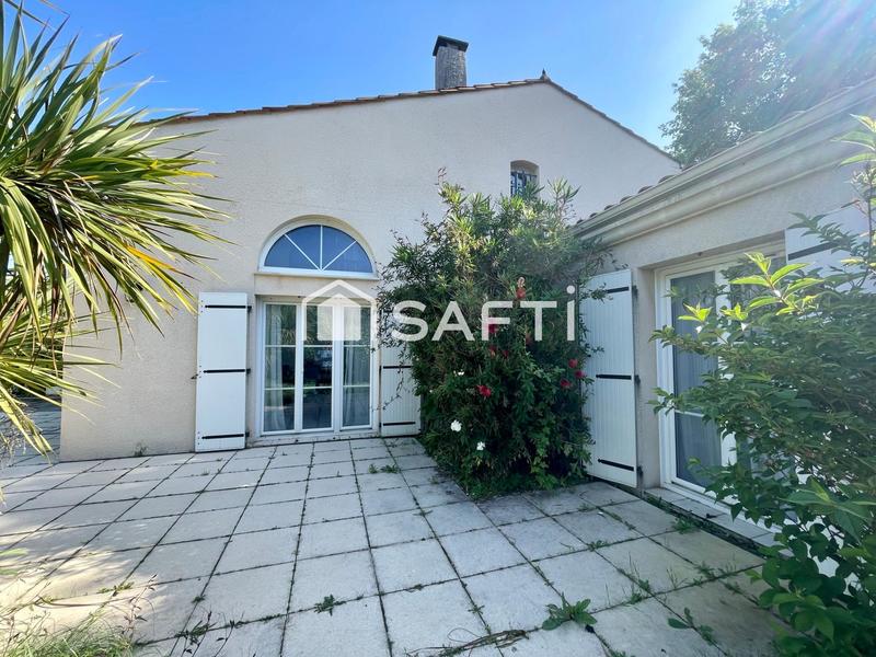 Maison - 195 m² - 8 pièces