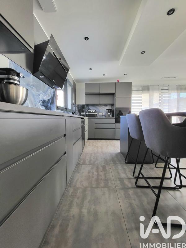 Maison - 124 m² - 5 pièces