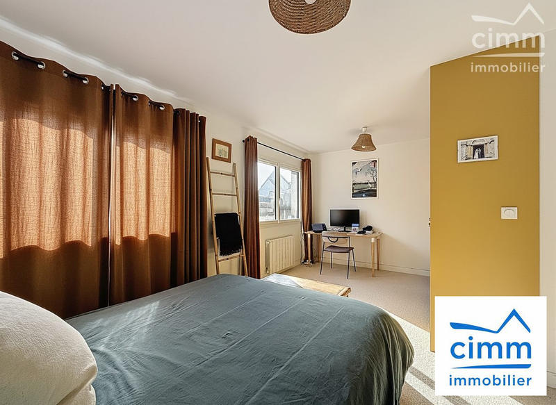 Appartement - 104 m² - 4 pièces