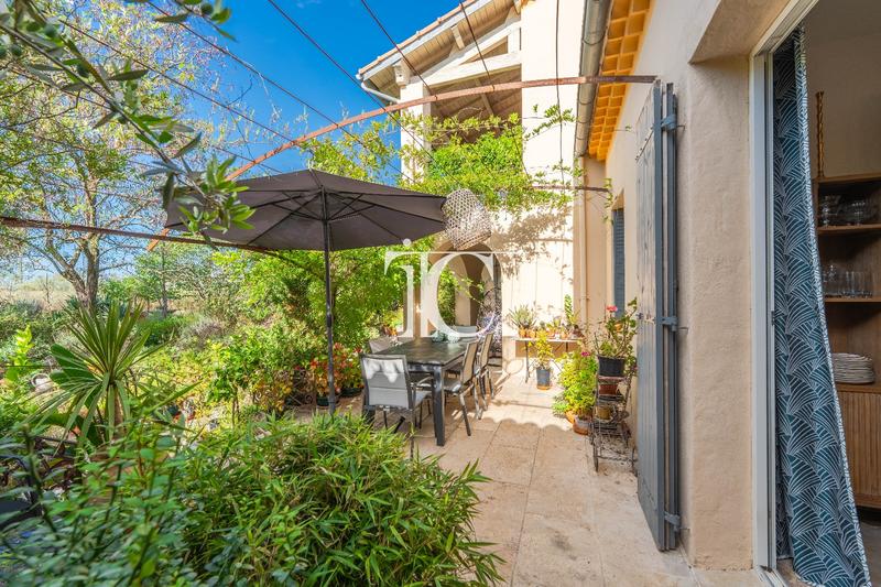 Maison - 159 m² - 6 pièces