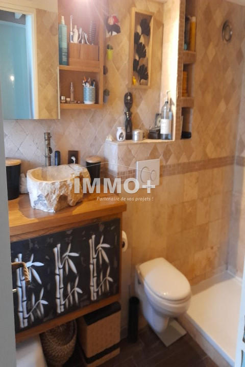 Mazet - 25 m² - 2 pièces