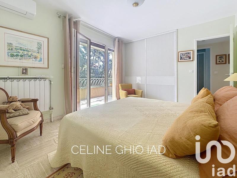 Appartement - 93 m² - 3 pièces