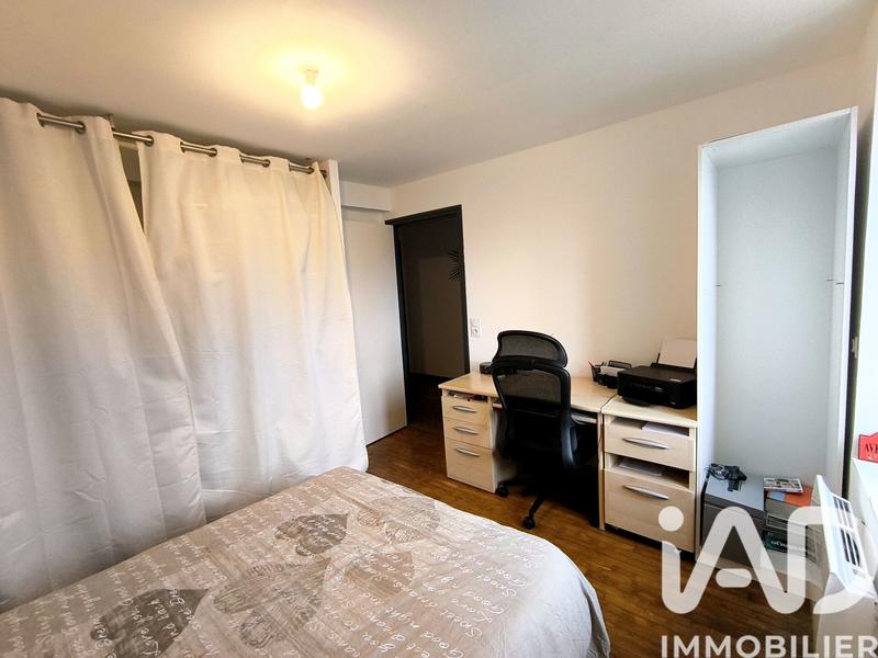 Maison - 99 m² - 5 pièces