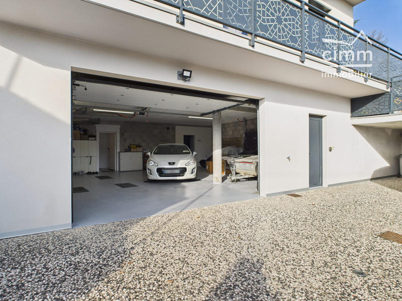 Maison contemporaine - 141 m² - 6 pièces