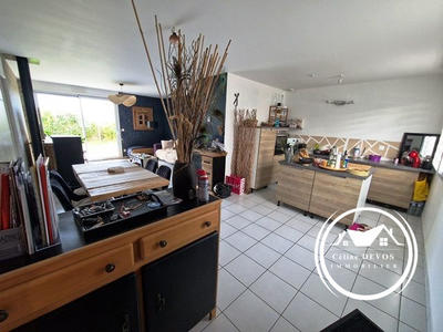 Maison - 98 m² - 5 pièces