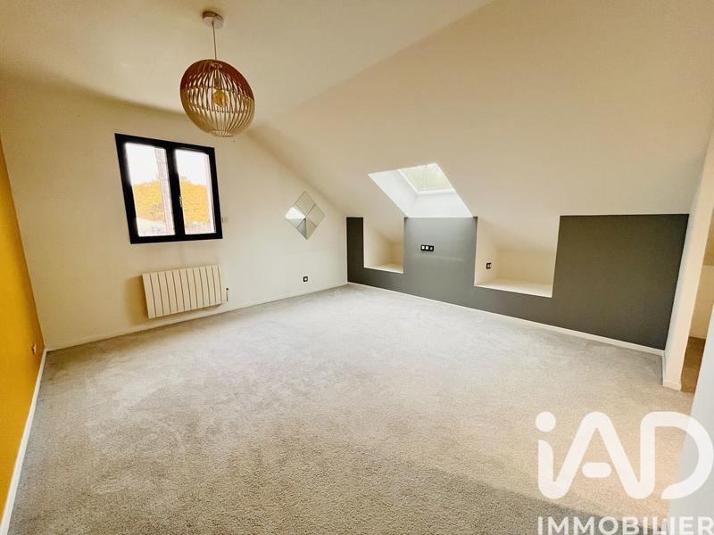 Maison - 322 m² - 8 pièces