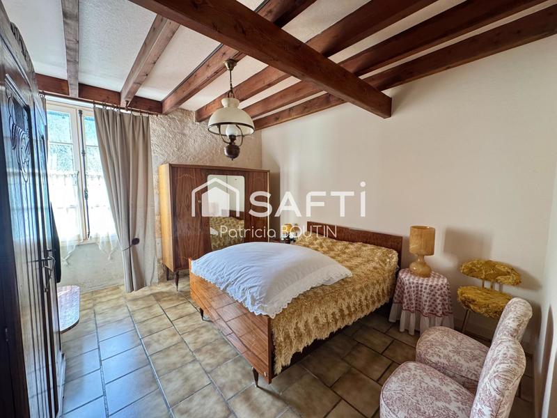 Maison - 192 m² - 7 pièces