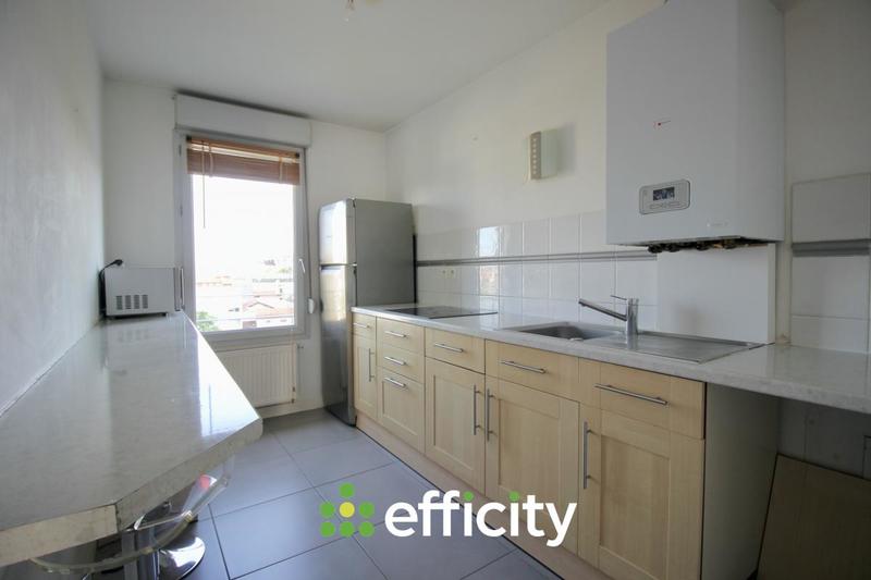 Appartement - 80 m² - 3 pièces