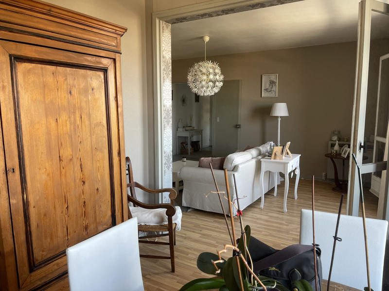 Appartement - 110 m² - 5 pièces