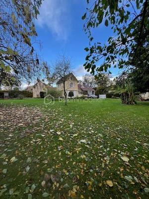 Propriété - 125 m² - 6 pièces