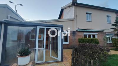 Maison - 90 m² - 3 pièces