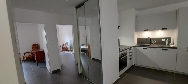 Appartement - 81 m² - 3 pièces