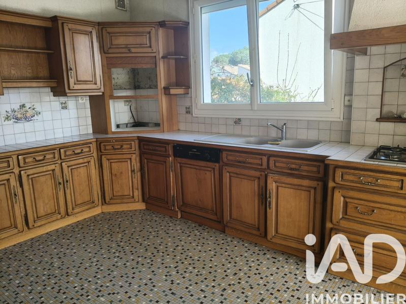 Maison - 93 m² - 5 pièces