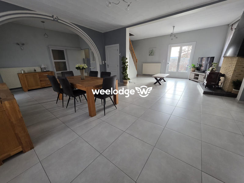 Maison - 163 m² - 6 pièces