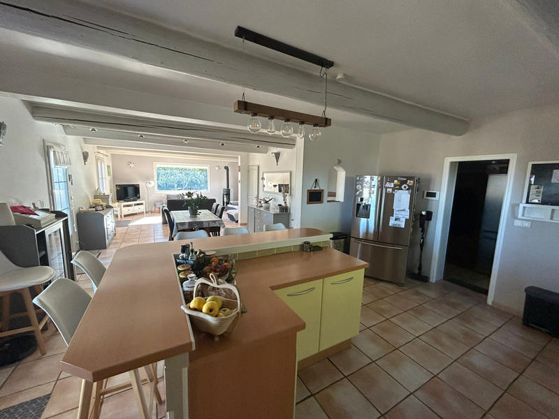 Maison - 184 m² - 8 pièces