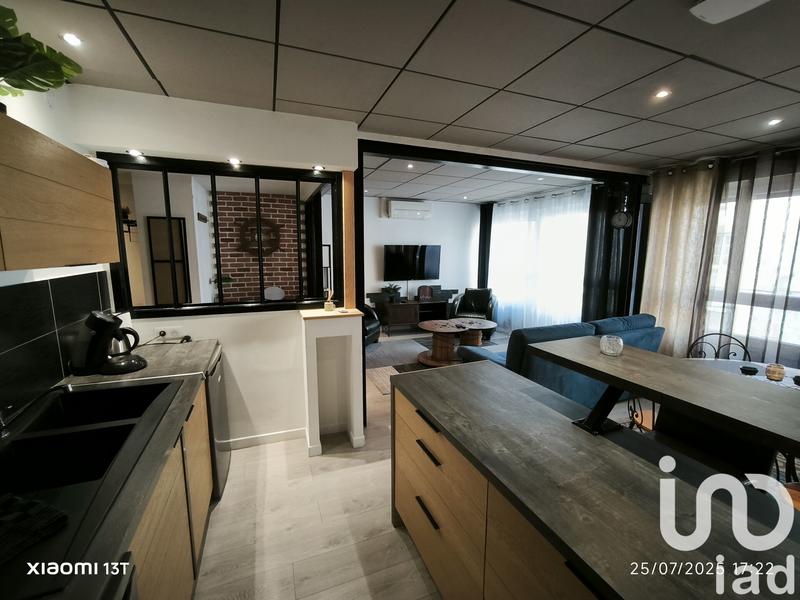 Appartement - 97 m² - 4 pièces