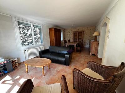 Maison - 102 m² - 4 pièces