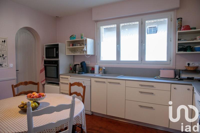 Maison - 248 m² - 8 pièces