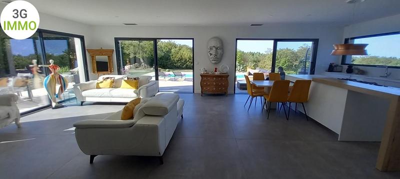 Villa - 101 m² - 3 pièces