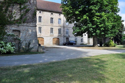 Demeure - 850 m² - 23 pièces