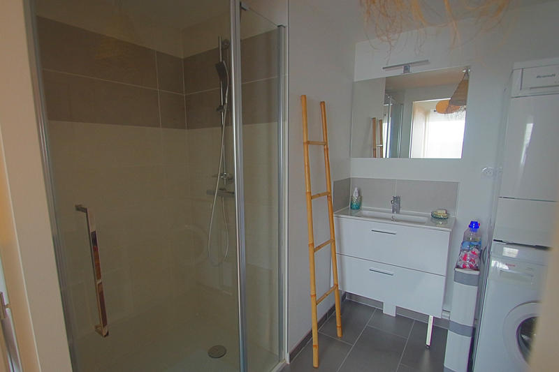 Appartement - 93 m² - 5 pièces