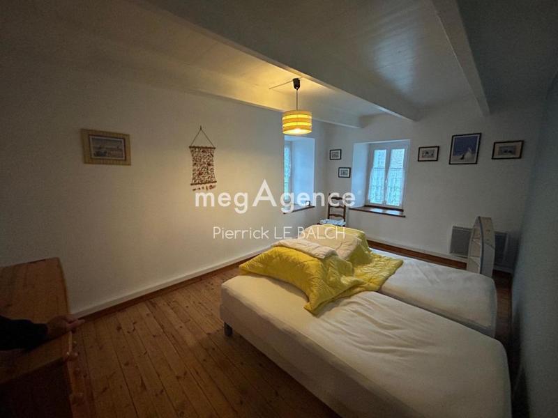 Maison - 110 m² - 6 pièces