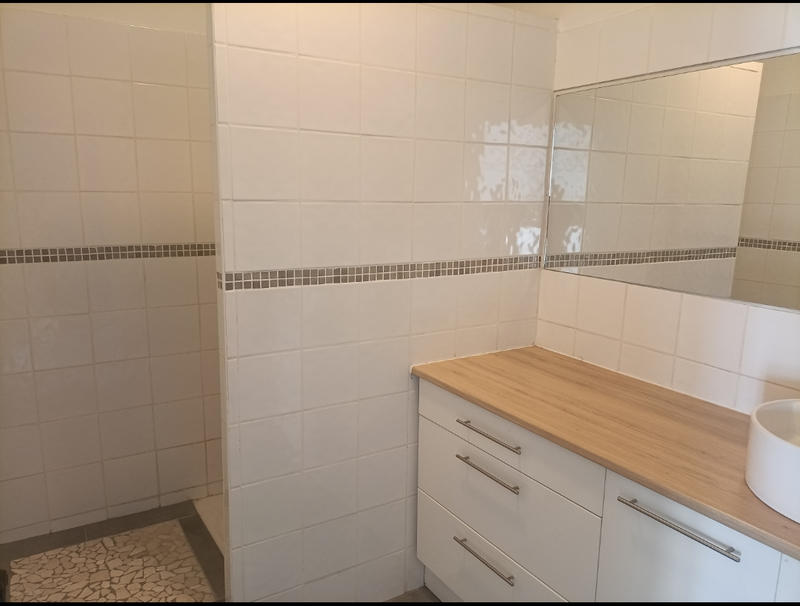 Immeuble - 143 m² - 6 pièces