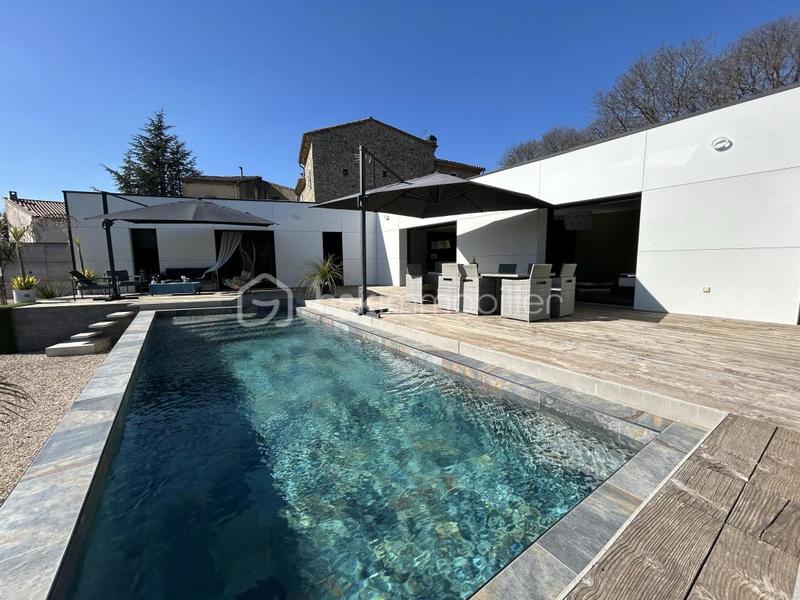 Maison - 145 m² - 6 pièces