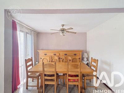 Appartement - 95 m² - 5 pièces