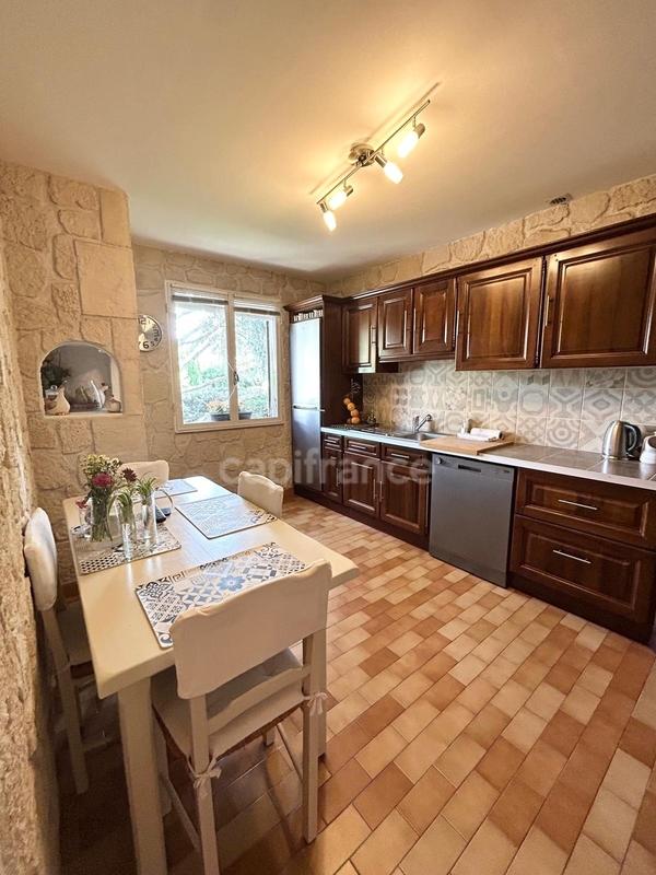 Maison - 87 m² - 4 pièces