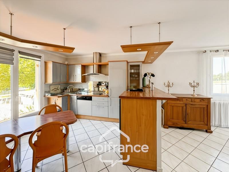 Maison - 154 m² - 8 pièces