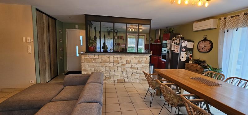 Maison - 139 m² - 5 pièces