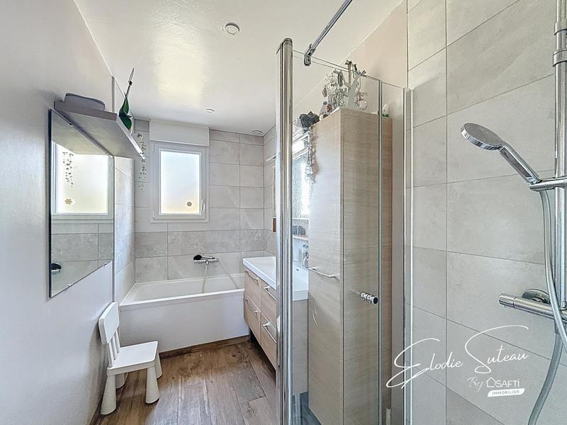 Maison - 144 m² - 7 pièces