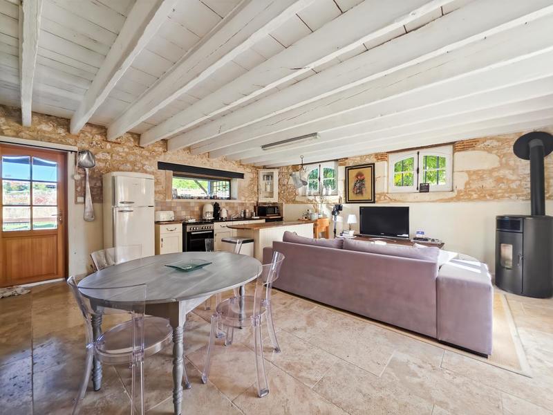 Maison - 264 m² - 10 pièces