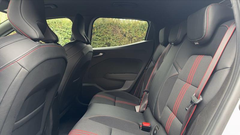 Renault Clio V 1.5 Blue dCi 115 Rs Line