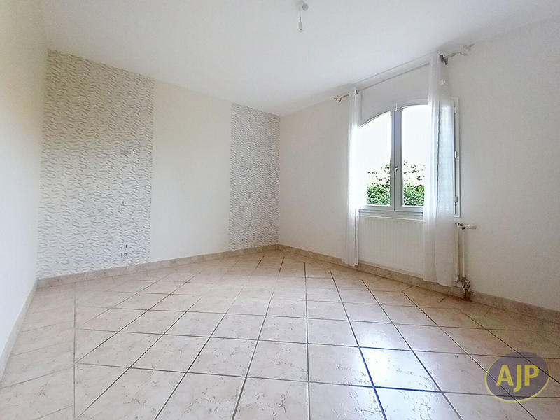 Maison - 193 m² - 6 pièces