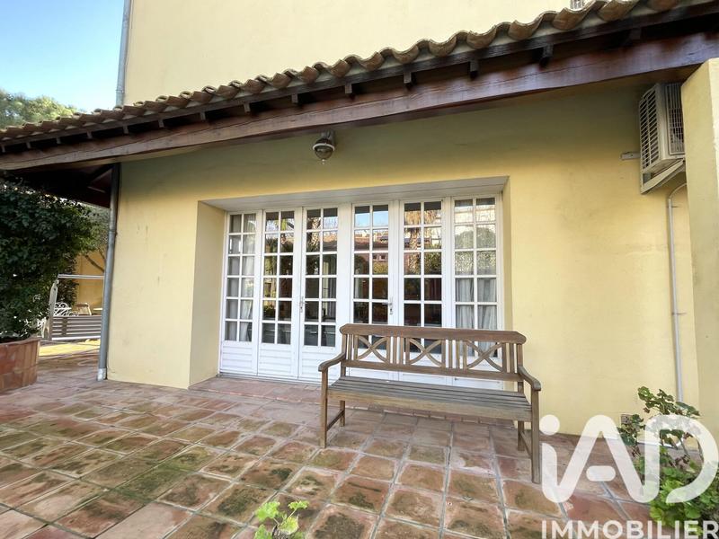 Appartement - 103 m² - 4 pièces