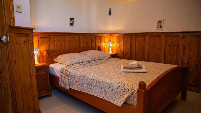 Propriété - 200 m² - 5 pièces