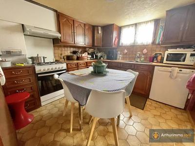 Maison - 89 m² - 5 pièces