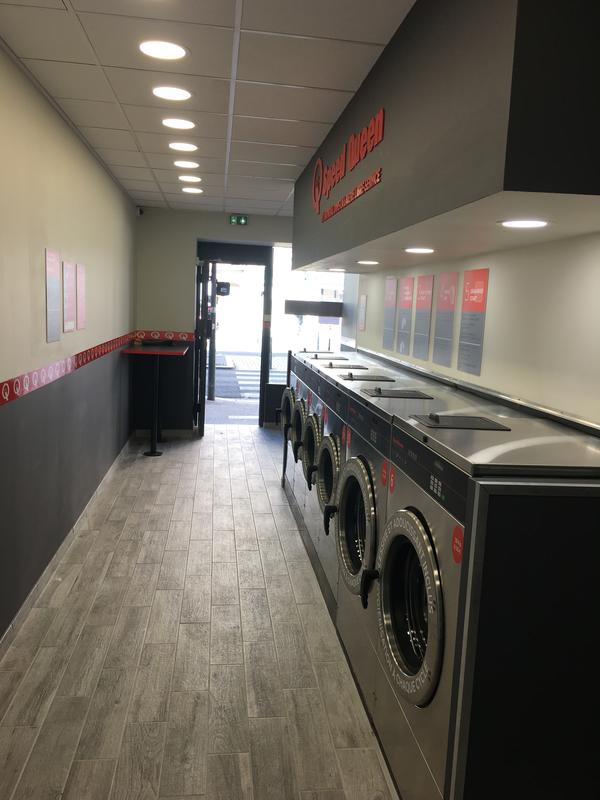 Laverie Speed Queen Lyon 7