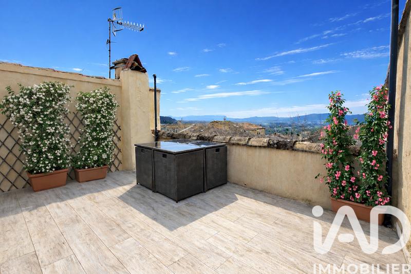 Appartement - 160 m² - 6 pièces