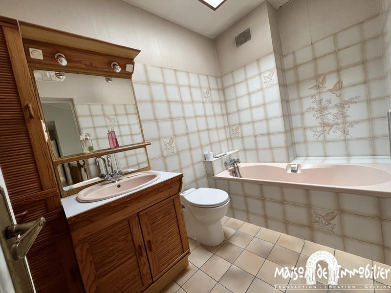 Maison - 111 m² - 6 pièces