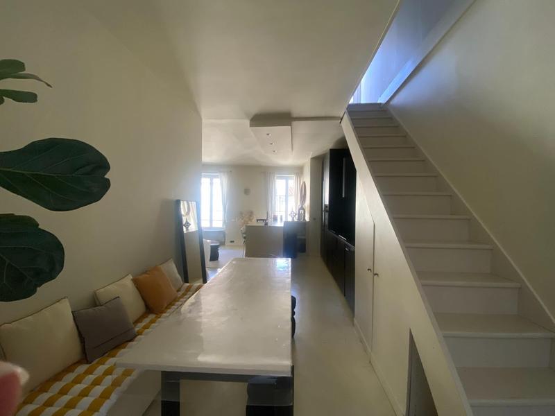 Appartement - 77 m² - 3 pièces