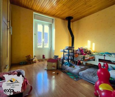 Maison traditionnelle - 115 m² - 6 pièces