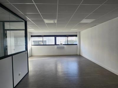 Bureau - 108 m² - 2 pièces