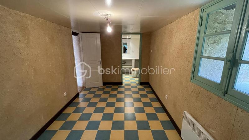 Propriété - 280 m² - 12 pièces